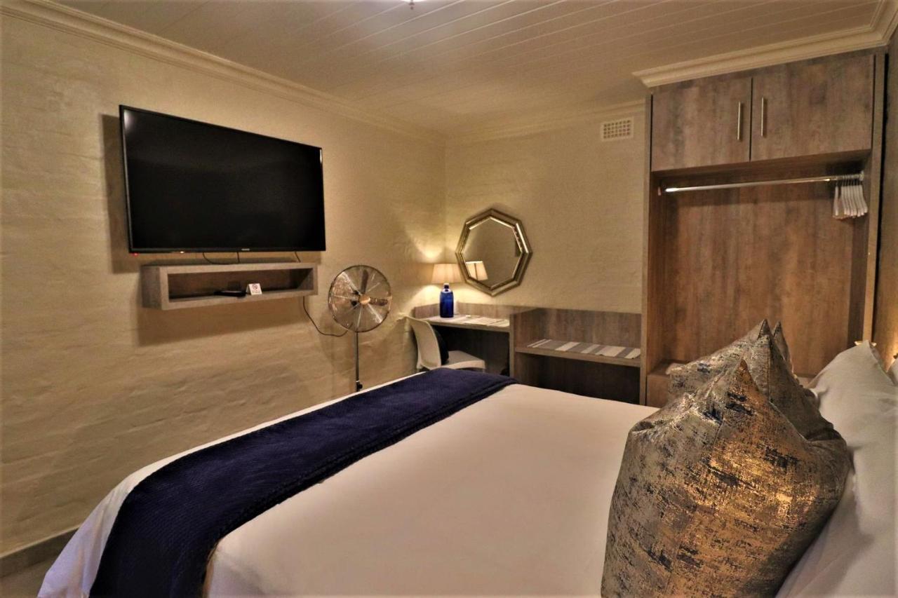 פוצ'פסטרום The Ranch Guesthouse מראה חיצוני תמונה